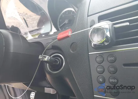 2011 Mercedes-Benz C 300 Luxury/Sport from USA, damaged, VIN WDDGF5EB1BR135383